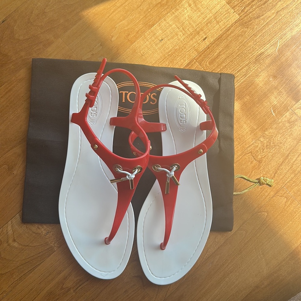 Sandals - Picture 12 of 12